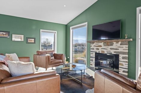 Photo of property in 2 Boundary Terrace, Twizel, 7999