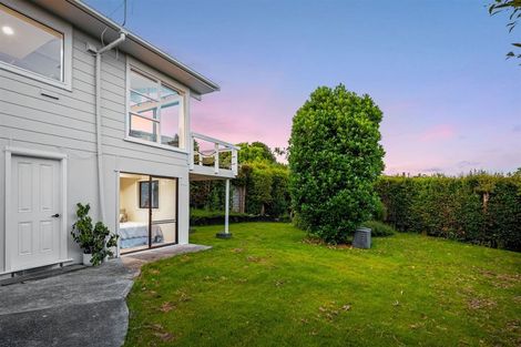 Photo of property in 30 Fitzwater Place, Henderson, Auckland, 0612