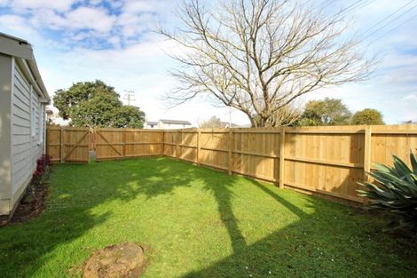 Photo of property in 1/5 Henwood Road, Mangere East, Auckland, 2024