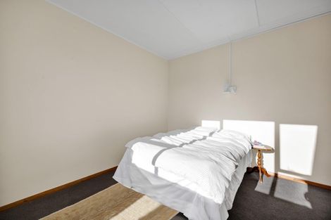 Photo of property in 62 Gisborne Terrace, Opunake, 4616