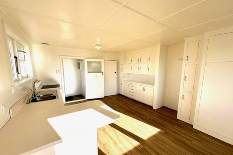 Photo of property in 20 Anderson Road, Waiwera South, Clinton, 9584