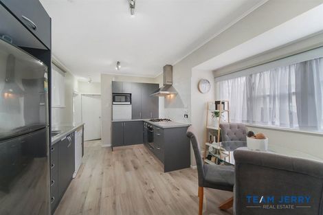 Photo of property in 1/23 Porchester Road, Papakura, 2110