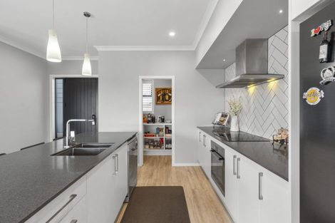Photo of property in 130 Coast Boulevard, Papamoa Beach, Papamoa, 3118