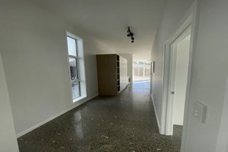 Photo of property in 21a Garton Drive, Massey, Auckland, 0614