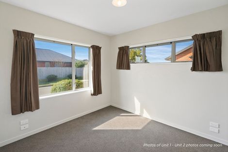 Photo of property in 2/4 Saint Peters Close, Woolston, Christchurch, 8062