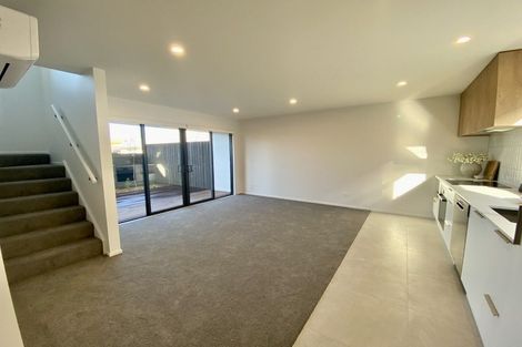 Photo of property in 2/438 Armagh Street, Linwood, Christchurch, 8011