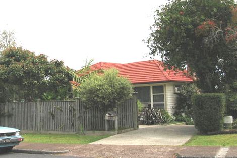 Photo of property in 8 Catalina Crescent, Forrest Hill, Auckland, 0620