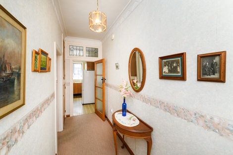 Photo of property in 25 Puriri Terrace, Roslyn, Palmerston North, 4414