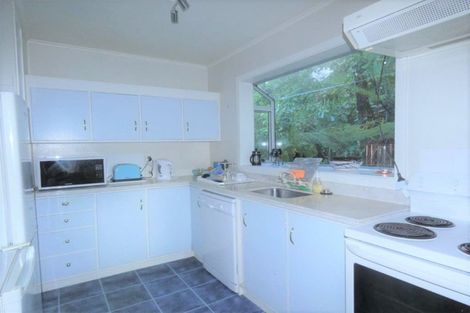 Photo of property in 10f1 Downing Street, Crofton Downs, Wellington, 6035