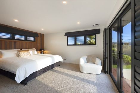 Photo of property in 6a Kinross Lane, Jacks Point, Queenstown, 9371