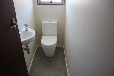 Photo of property in 2/55 Laurence Street, Waltham, Christchurch, 8011