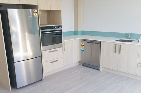 Photo of property in 7 Folkes Lane, New Lynn, Auckland, 0600