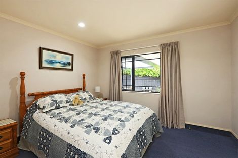 Photo of property in 150 Avenue Road, Greenmeadows, Napier, 4112