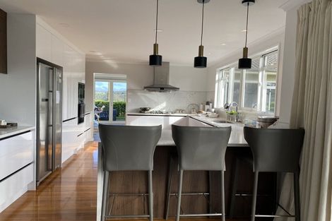 Photo of property in 34 English Oak Drive, Schnapper Rock, Auckland, 0632