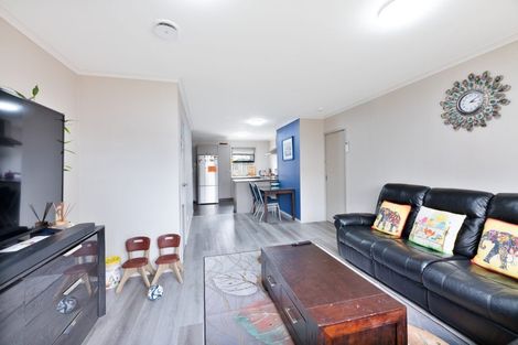 Photo of property in St Claire Village, 39/172 Mcleod Road, Te Atatu South, Auckland, 0610
