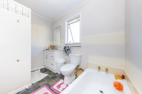 Photo of property in 3 Fairlight Place, Manurewa, Auckland, 2102