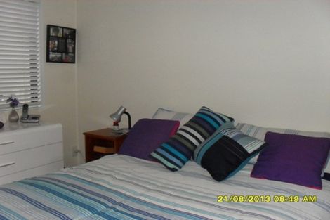 Photo of property in 11 Sandys Parade, Laingholm, Auckland, 0604