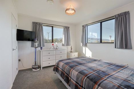 Photo of property in 16 Hunter Street, Westport, 7825