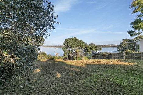 Photo of property in 11 Beach Haven Road, Beach Haven, Auckland, 0626