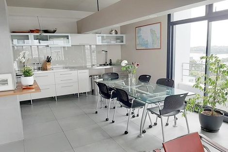 Photo of property in 45 Stanley Point Road, Stanley Point, Auckland, 0624
