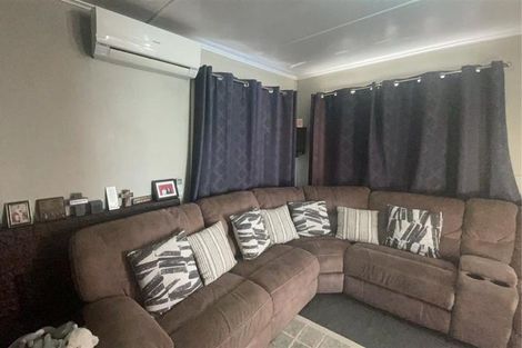 Photo of property in 1/6 Hunua Road, Papakura, 2110