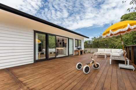 Photo of property in 47 Hollis Road, Paraparaumu Beach, Paraparaumu, 5032