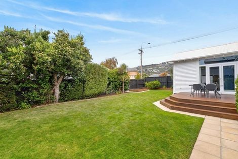 Photo of property in 2 Celia Street, Redcliffs, Christchurch, 8081