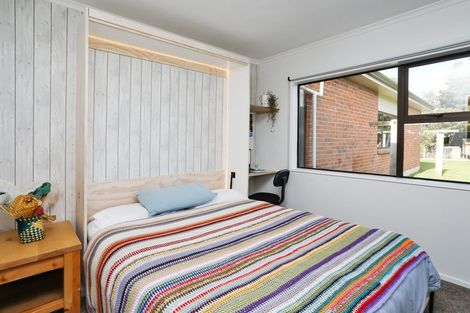Photo of property in 10 Tui Place, Otatara, Invercargill, 9879