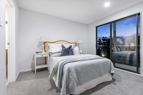 Photo of property in 13b Rockpool Road, Orewa, 0931