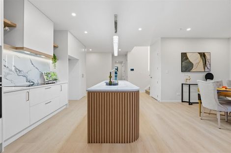 Photo of property in 47 Derbyshire Lane, Karaka, Papakura, 2580