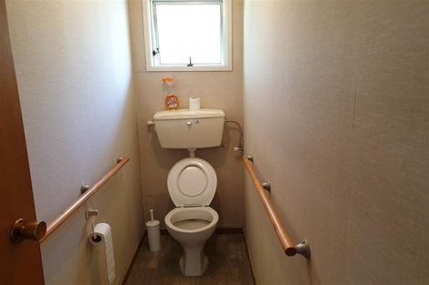 Photo of property in 88 John Downs Drive, Browns Bay, Auckland, 0630