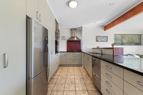 Photo of property in 9 Benn Road, Lake Okareka, Rotorua, 3076