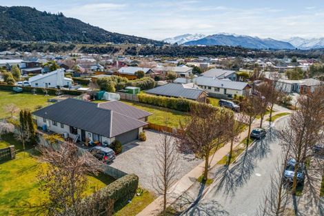 Photo of property in 34 Ash Avenue, Albert Town, Wanaka, 9305