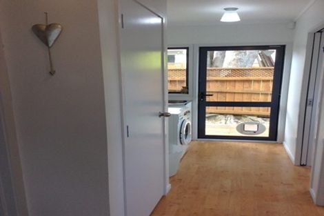 Photo of property in 274 Rangatira Road, Beach Haven, Auckland, 0626