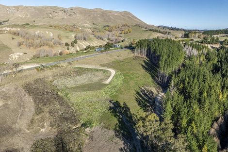Photo of property in 1000 Kahuranaki Road, Kahuranaki, 4295