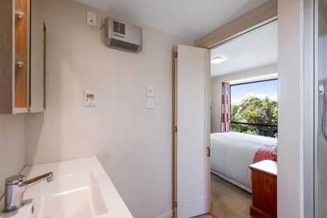 Photo of property in 10 Parkview Place, Avonhead, Christchurch, 8042