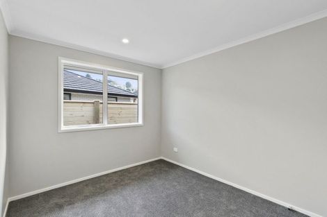 Photo of property in 8 Martingale Drive, Whitby, Porirua, 5024