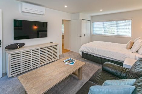 Photo of property in 163 Ocean Beach Road, Tairua, 3508