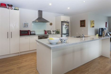 Photo of property in 17 Millesimes Way, Yaldhurst, Christchurch, 8042
