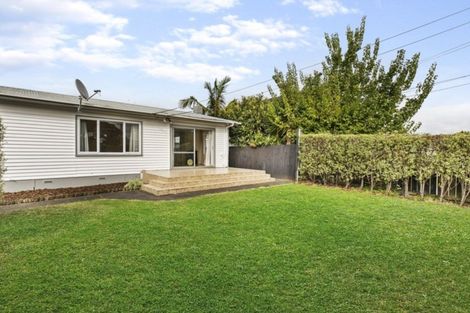 Photo of property in 9a Gloucester Road, Manurewa, Auckland, 2102