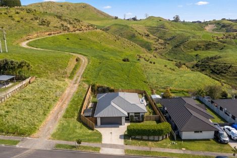 Photo of property in 244 Ballintoy Park Drive, Welcome Bay, Tauranga, 3175