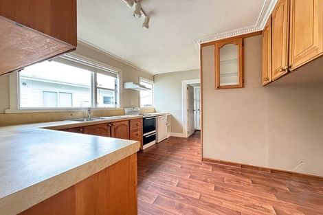 Photo of property in 2 Aparima Avenue, Miramar, Wellington, 6022