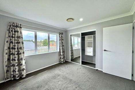 Photo of property in 152 Hill Road, The Gardens, Auckland, 2105