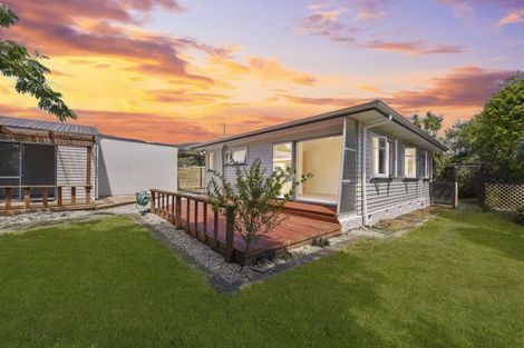 Photo of property in 11 Lemari Avenue, Stoke, Nelson, 7011