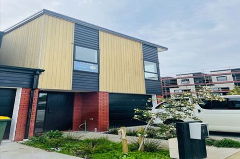 Photo of property in 2 Shortfin Place, Flat Bush, Auckland, 2019