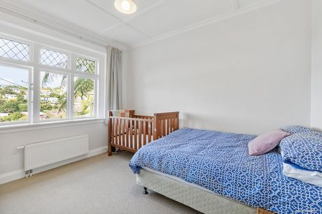 Photo of property in 54b Severn Street, Island Bay, Wellington, 6023