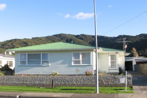 Photo of property in 61 Karamu Crescent, Wainuiomata, Lower Hutt, 5014
