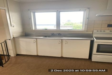 Photo of property in 7 Marewa Street, Te Atatu South, Auckland, 0610