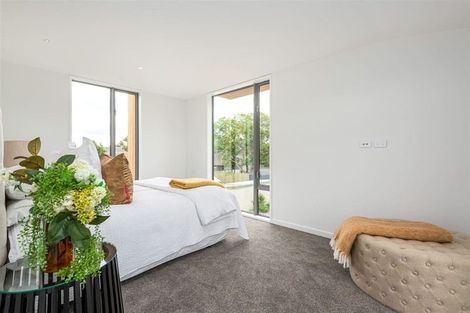 Photo of property in 2/40 Kilmarnock Street, Riccarton, Christchurch, 8011