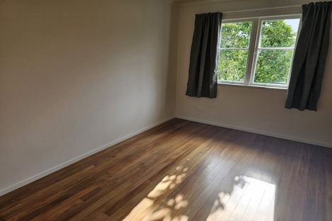 Photo of property in 1 Whimp Avenue, Onerahi, Whangarei, 0110